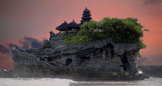 Tanah Lot