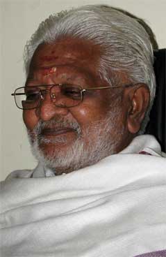 wami Dr. R.K. Murugesu,  Sri Gayathri Peetam